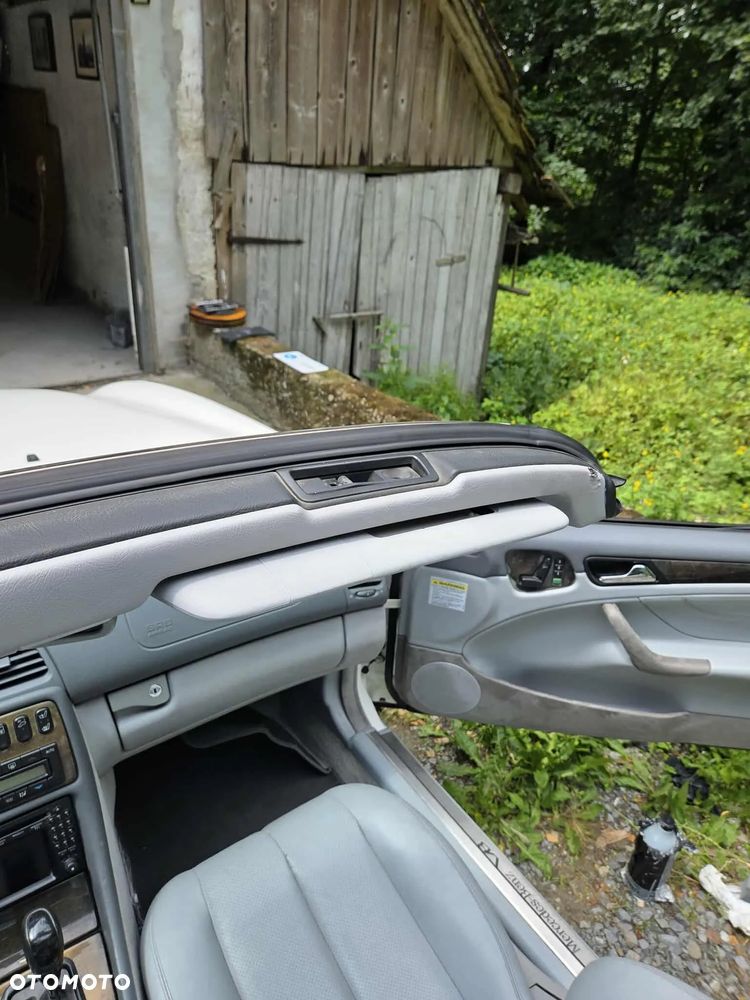 Mercedes-Benz CLK 430 - 12