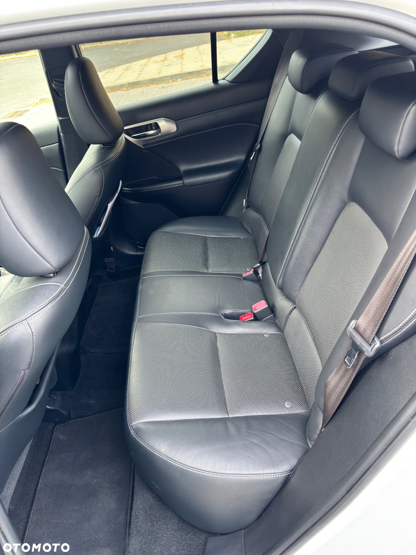 Lexus CT 200h F Sport - 10