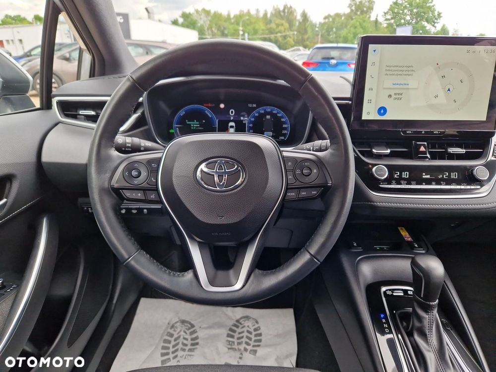 Toyota Corolla 1.8 Hybrid Comfort - 12