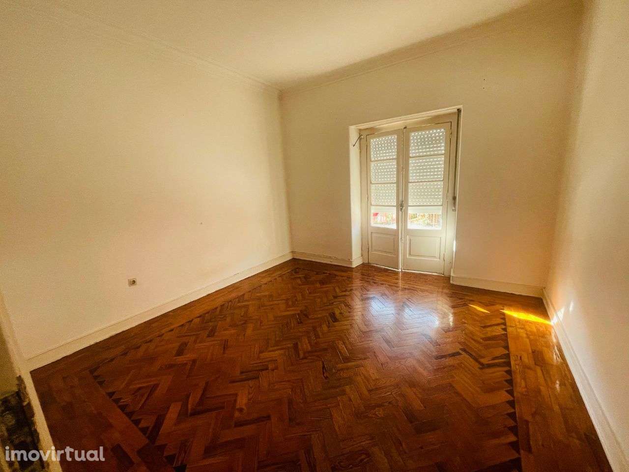 Prédio misto à venda com rentabilidade imediata em Cacilhas, Almada - Grande imagem: 4/17