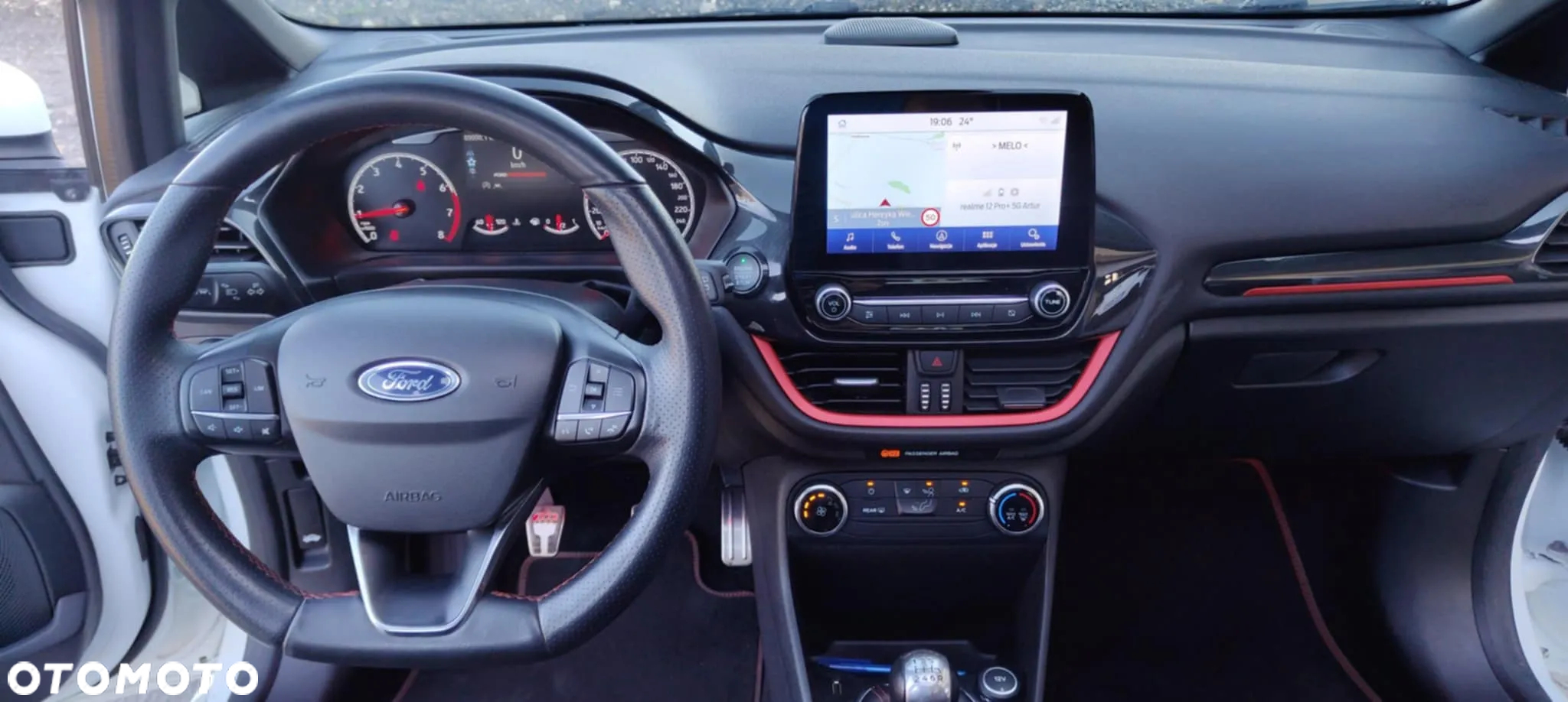Ford Fiesta 1.0 EcoBoost S&S ST-LINE - 23