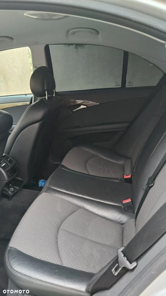 Mercedes-Benz Klasa E 200 Kompressor T Avantgarde - 16