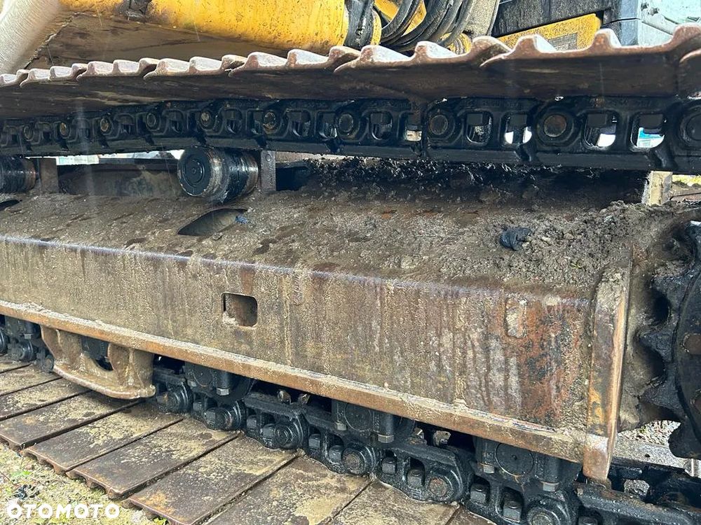 Caterpillar CAT 323D - 14