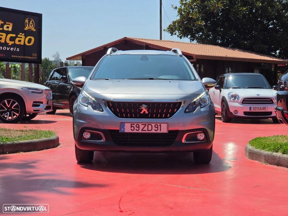 Peugeot 2008 1.2 PureTech Signature - 3