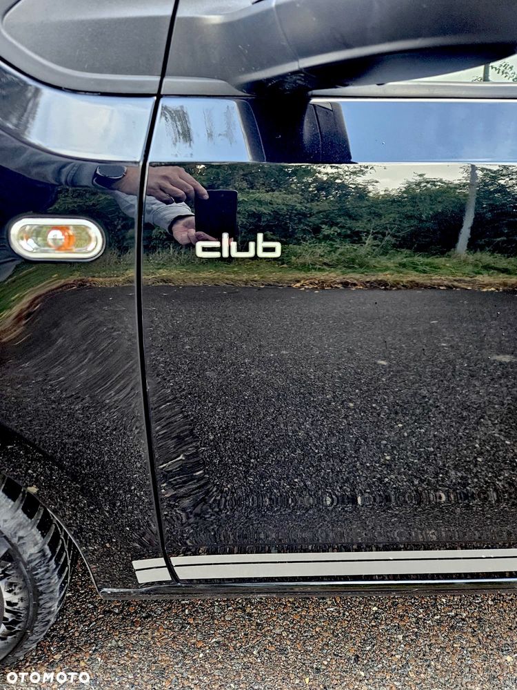 Volkswagen up! club - 28