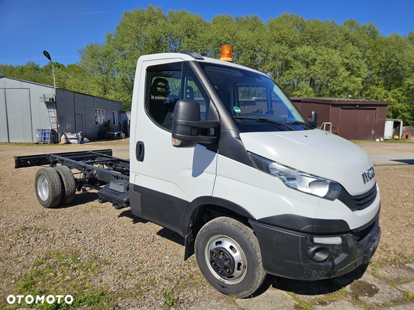 Iveco Daily 35C18