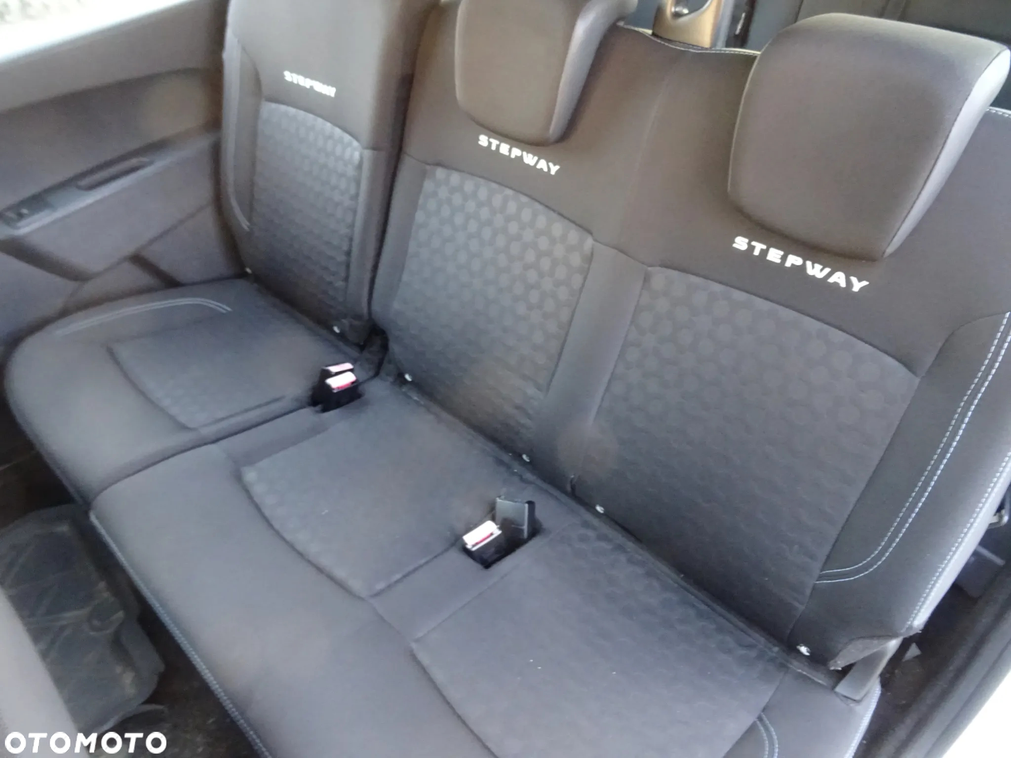 DACIA LODGY STEPWAY DOKKER KOMPLET FOTEL PRZOD PRZEDNIE L+P KANAPA TYL SRODKOWA POLECAM INNE CZESCI ROZNE - 2
