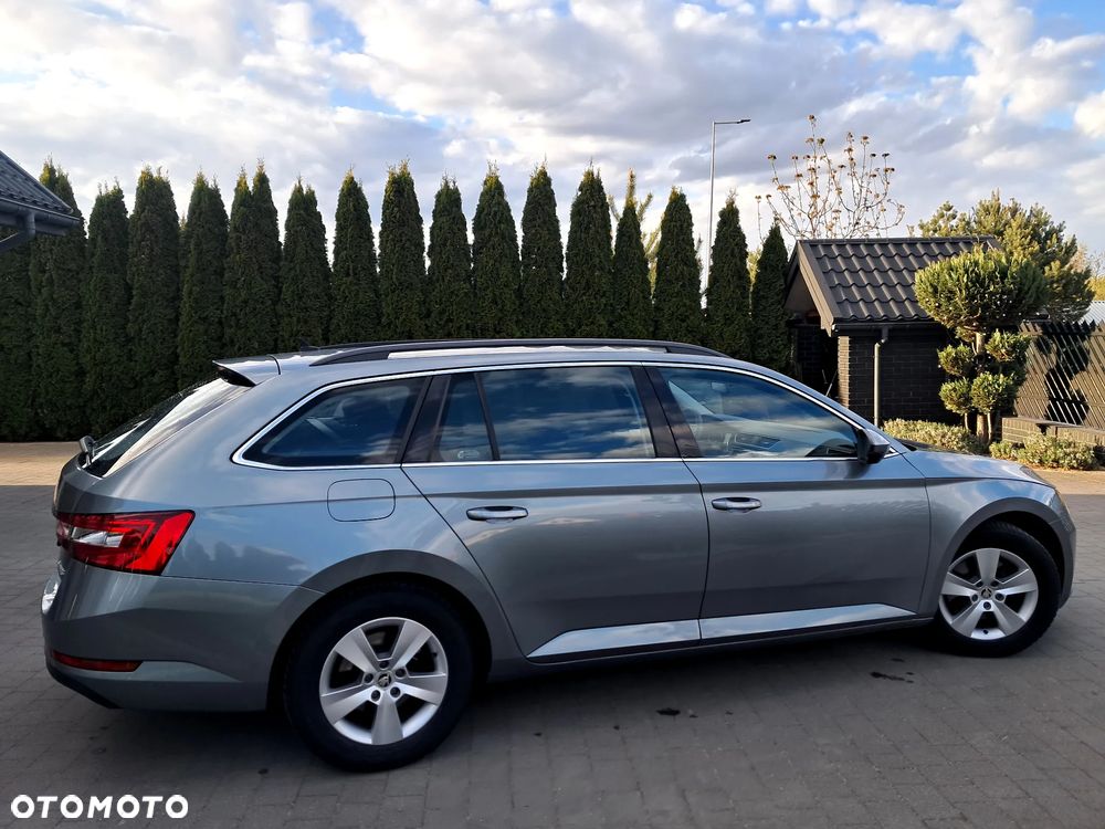 Skoda Superb 1.4 TSI ACT Ambition DSG - 7