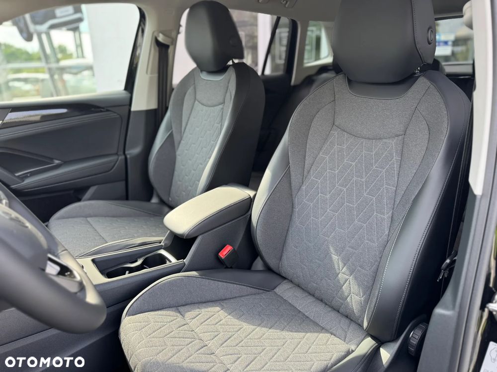 Volkswagen Tiguan 1.5 eTSI OPF DSG Life - 13