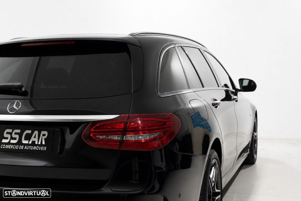 Mercedes-Benz C 300 de AMG Line - 8