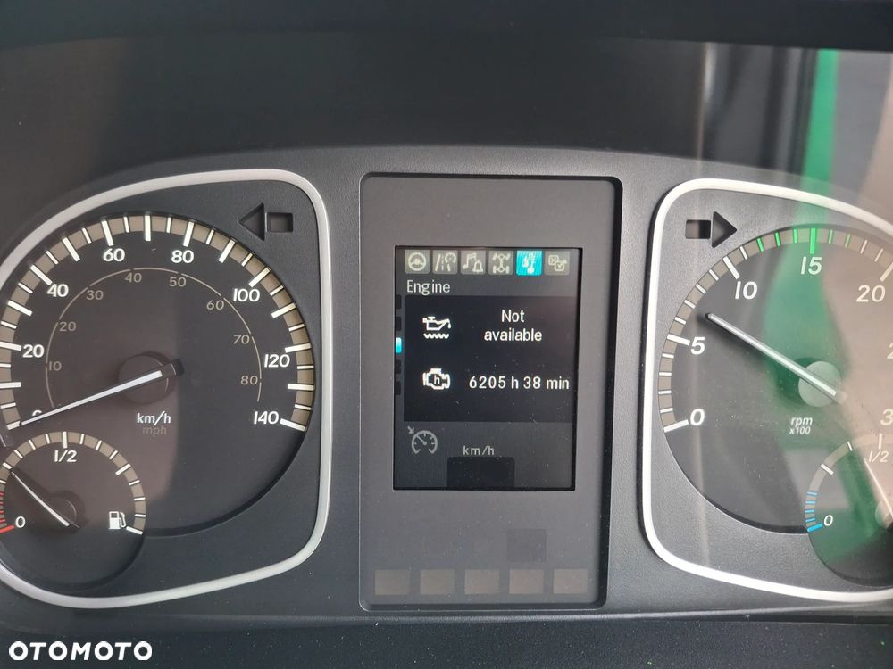 Mercedes-Benz Atego 1523 Zamiatarka Schmidt SK600 Karcher Euro 6 PM10 Listwa Wysokiego Ciśnienia 2 Silniki Szczotki L/R Rura Do Liści 2016r - 31