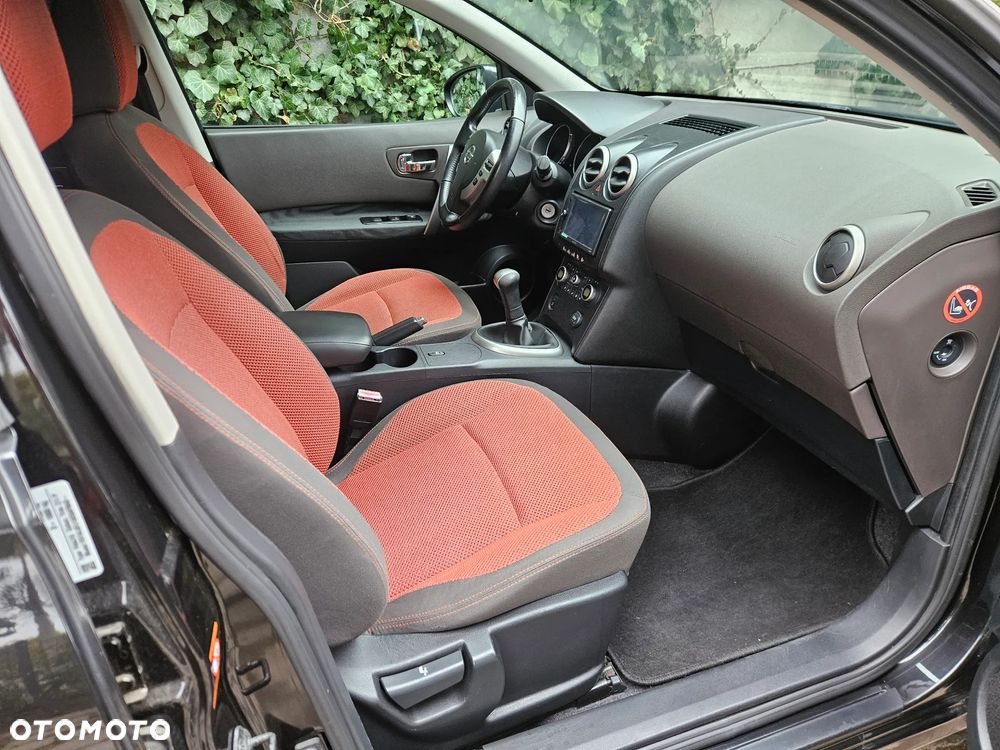 Nissan Qashqai - 16