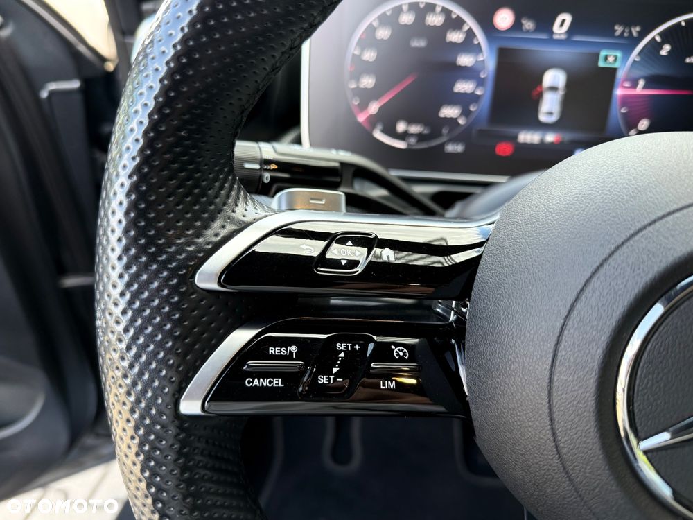 Mercedes-Benz Klasa C 220 d 4Matic 9G-TRONIC AMG Line - 20