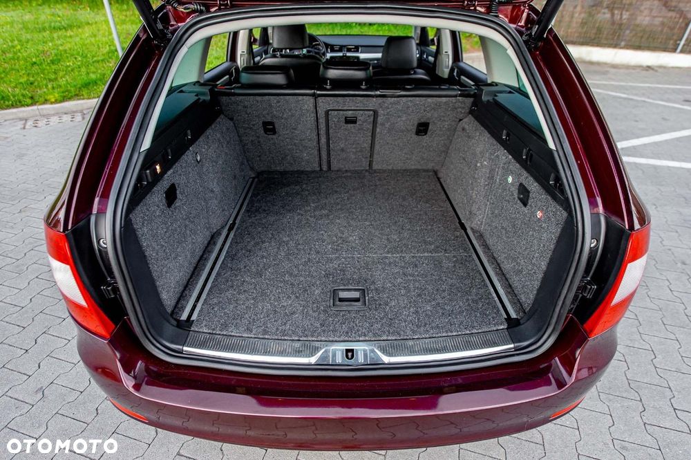 Skoda Superb 1.8 TSI DSG Exclusive - 39