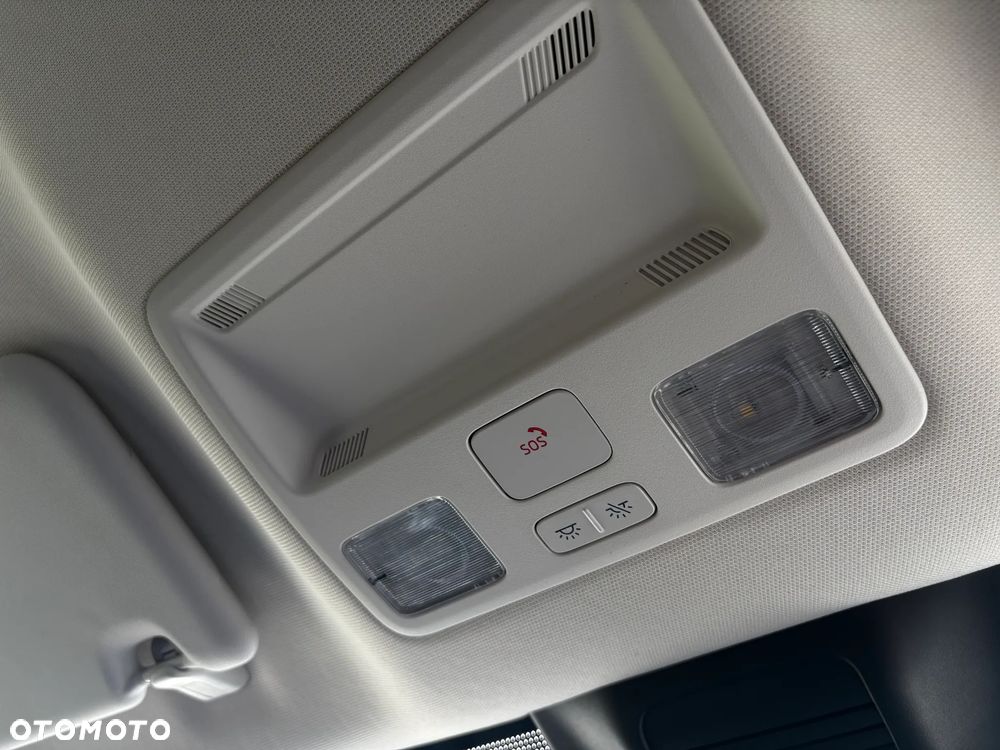 Ford Focus 1.5 EcoBlue SCR Connected - 23