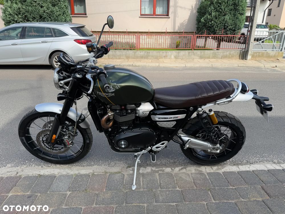 Triumph Scrambler - 5