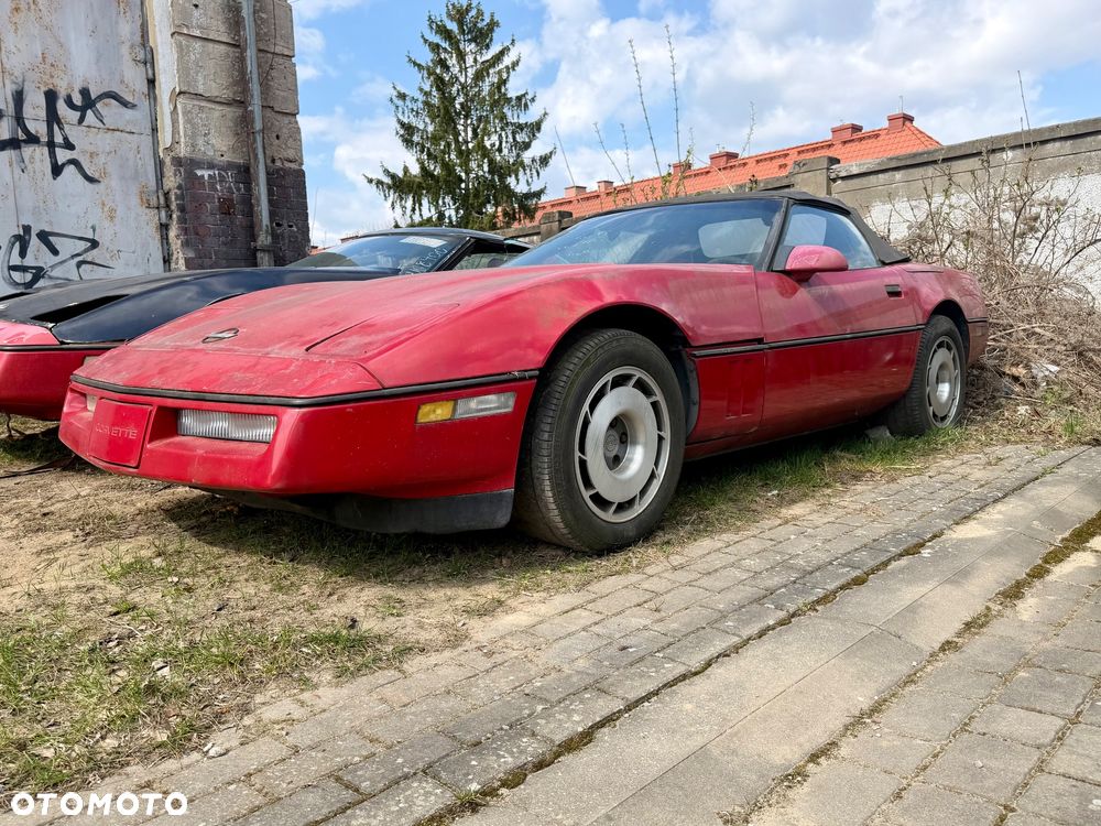 Chevrolet Corvette - 2