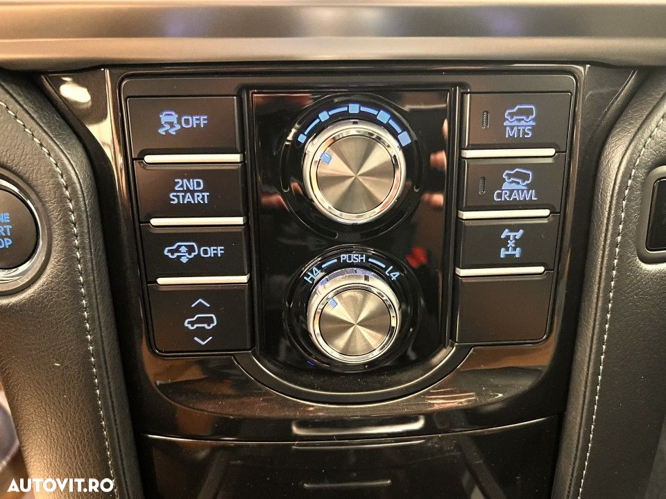 Toyota Land Cruiser - 23