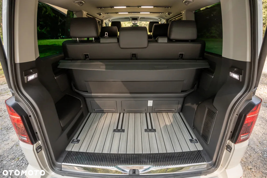 Volkswagen Multivan 6.1 2.0 TDI L1 Highline 4Motion DSG - 23