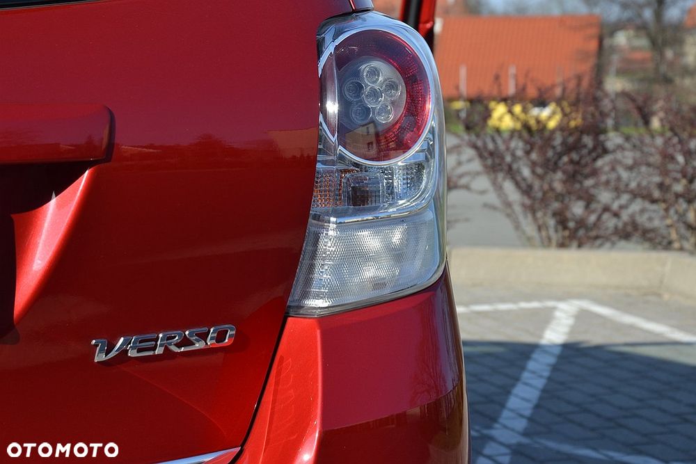 Toyota Verso 2.0 D-4D Executive - 11