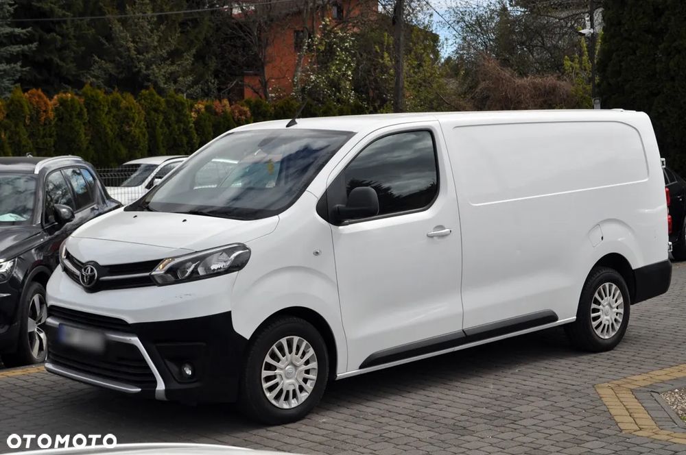 Toyota PROACE - 1