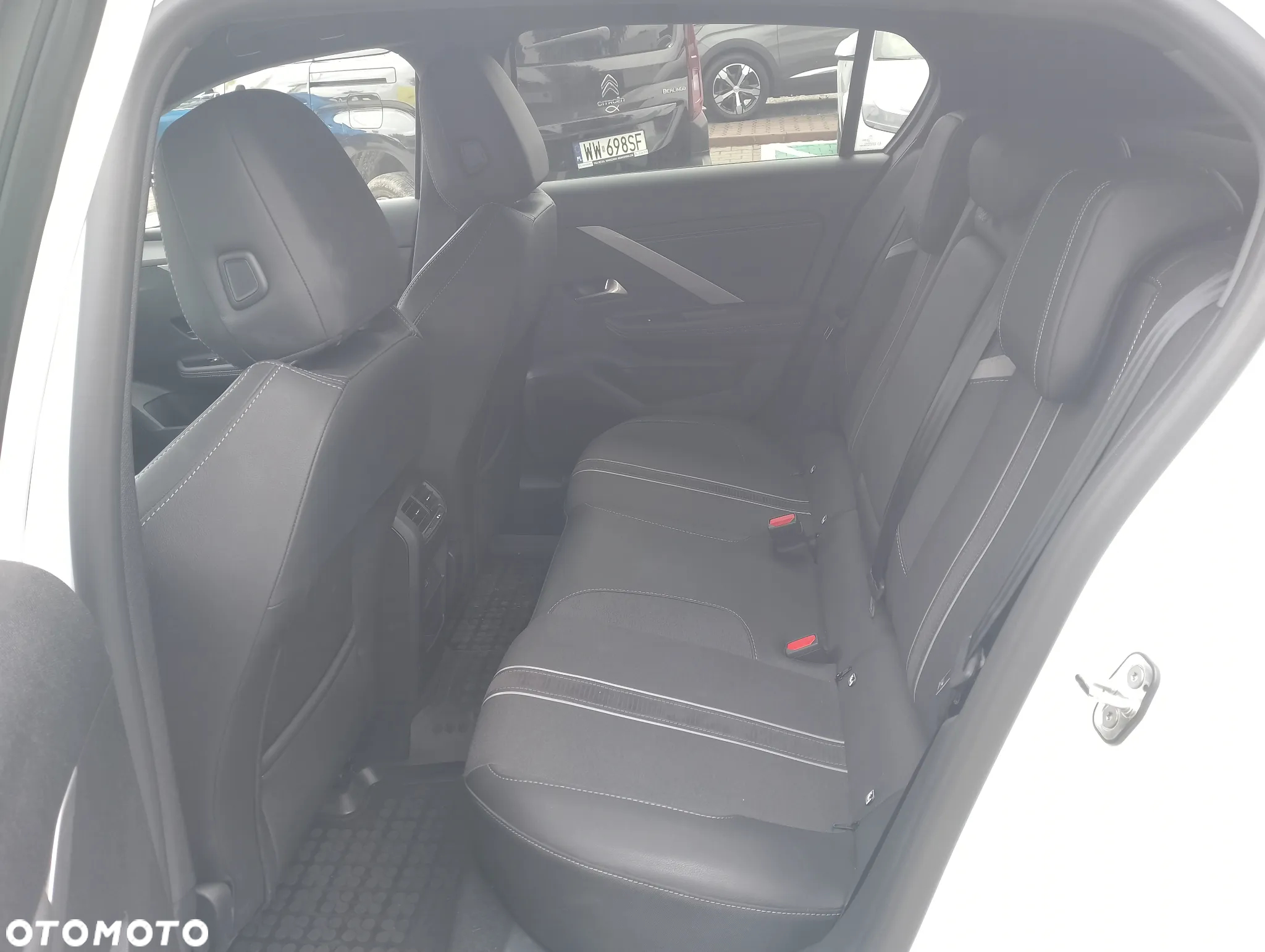 Opel Astra VI 1.2 T GS S&S - 13