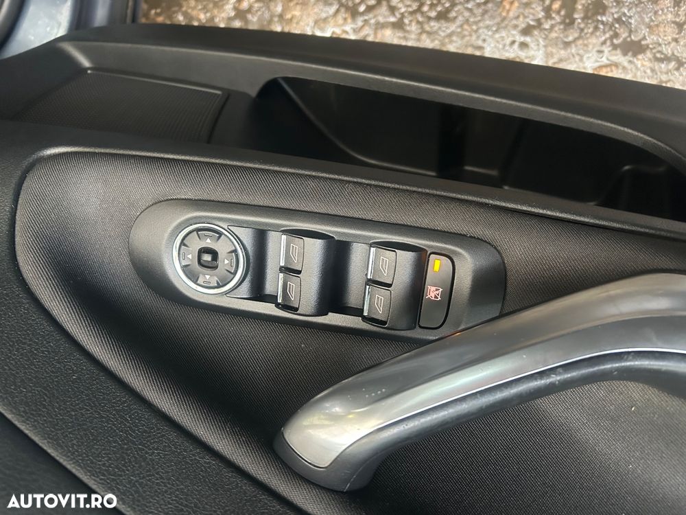 Ford Mondeo 1.6 TDCi ECOnetic - 12