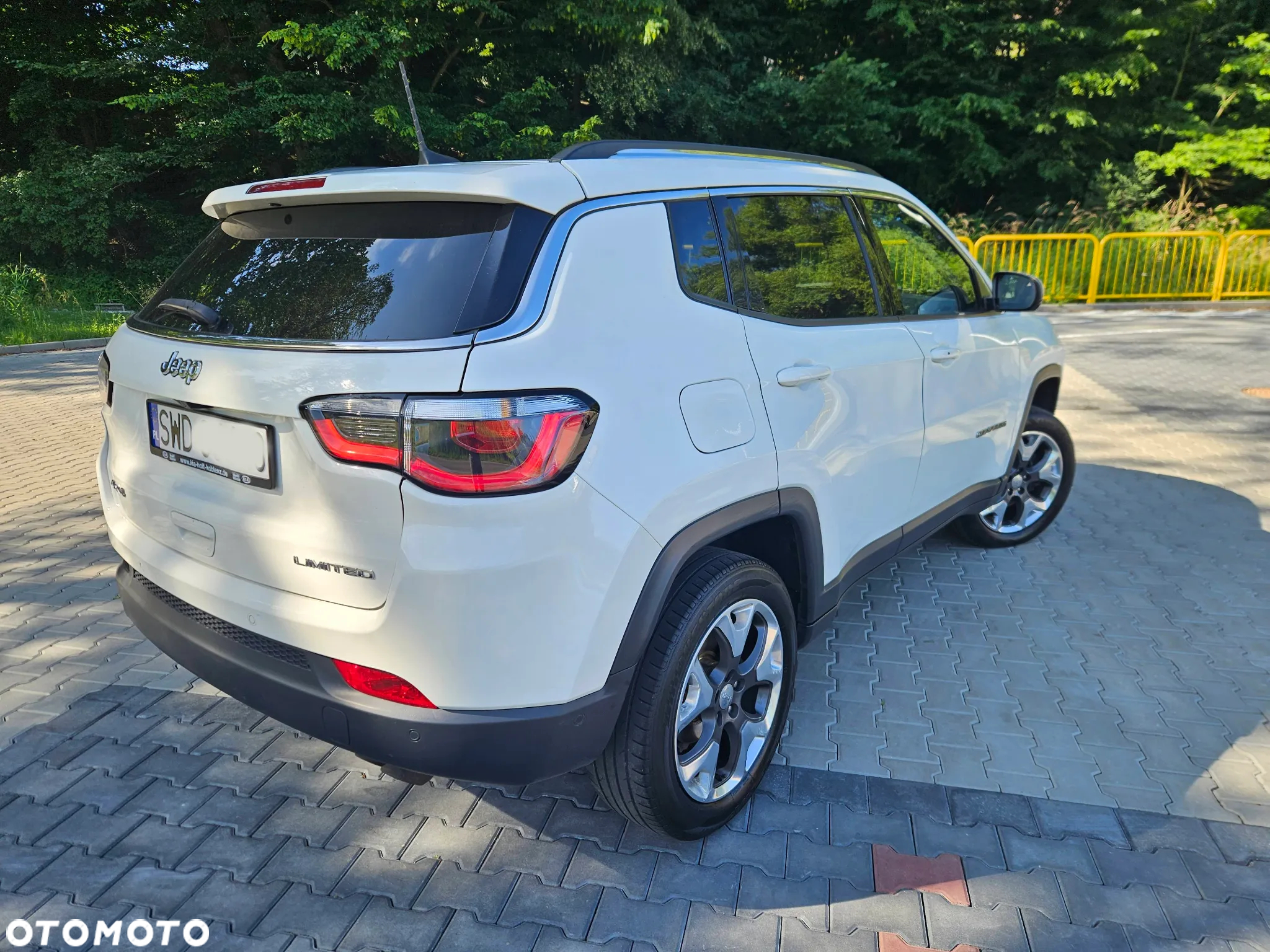 Jeep Compass 1.4 TMair Limited 4WD S&S - 3