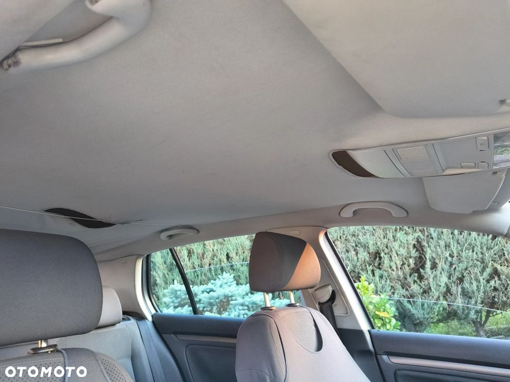 Volkswagen Golf 1.6 Comfortline - 13