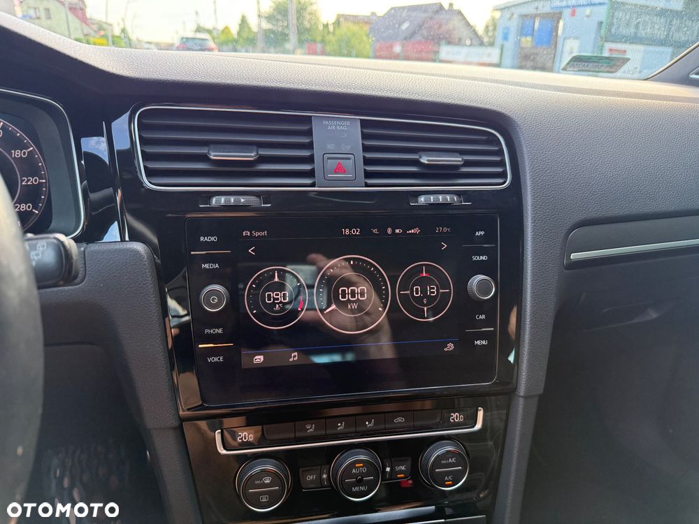 Volkswagen Golf VII 2.0 TDI BMT GTD - 7