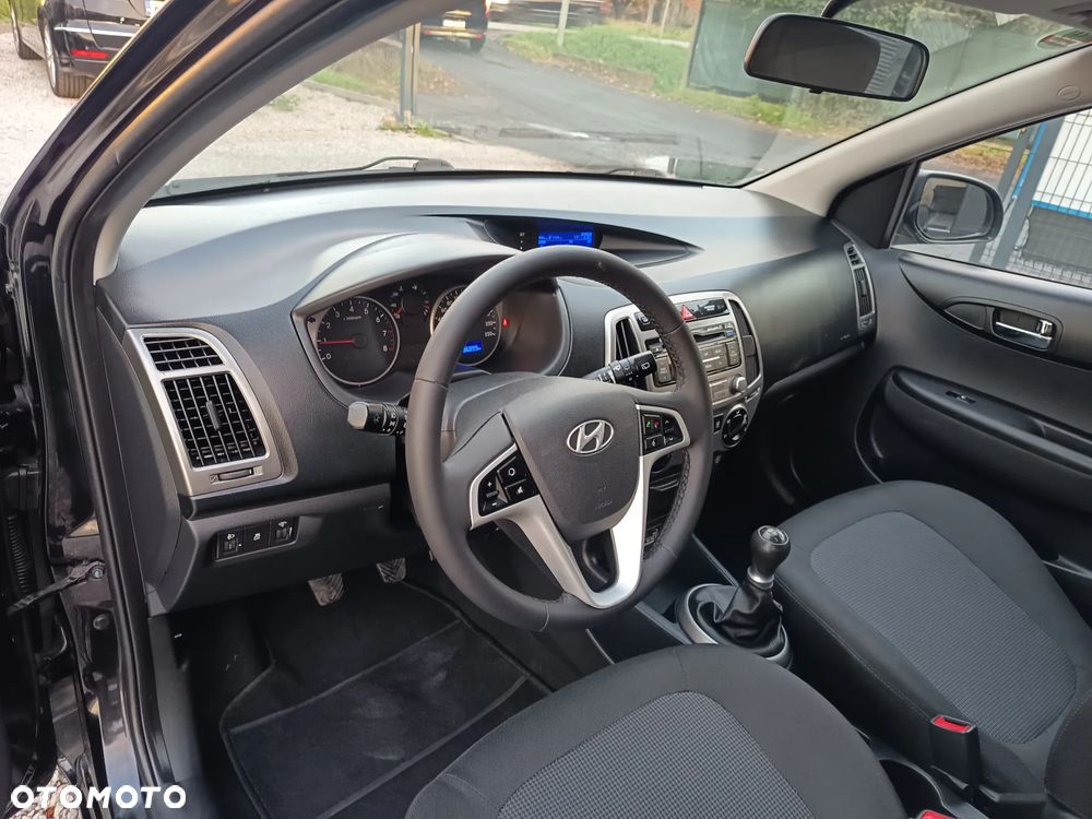 Hyundai i20 1.25 Comfort - 15