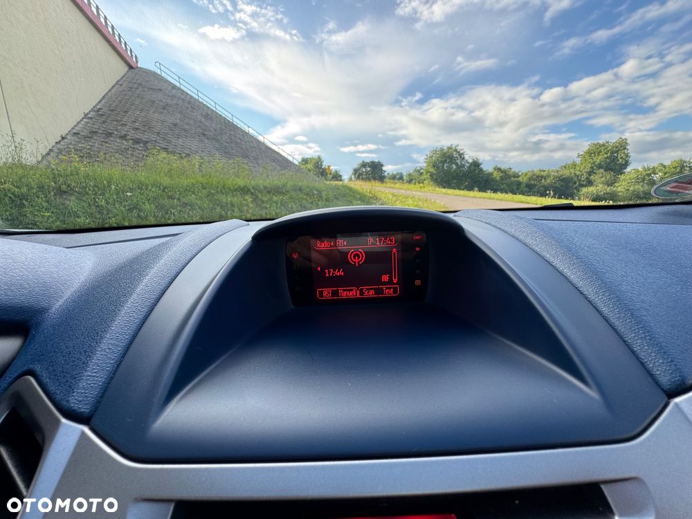 Ford Fiesta - 18