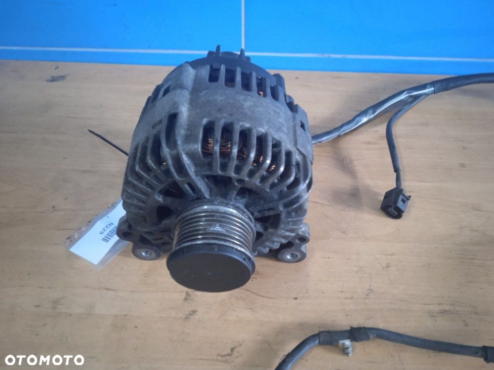 Alternator 06F903023C - 1