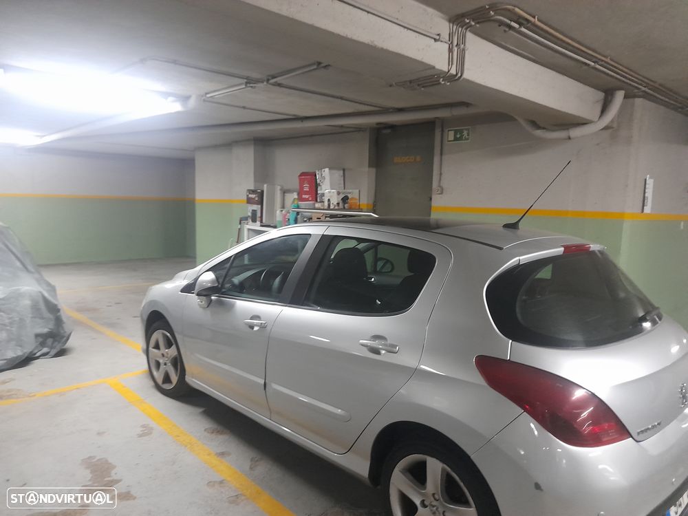 Peugeot 308 1.6 HDi Executive - 1