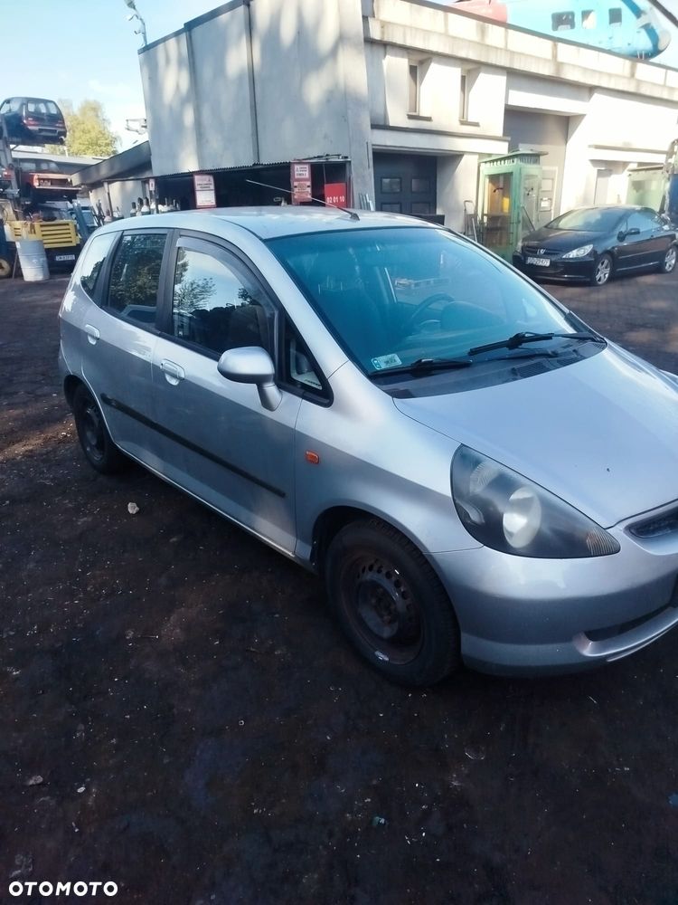Honda Jazz na części. - 2