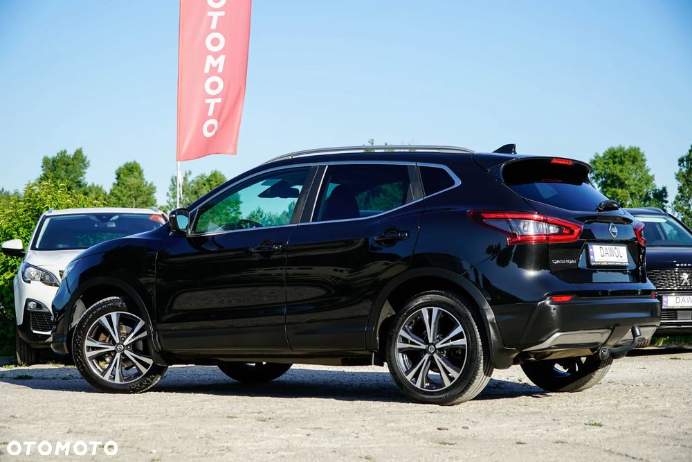 Nissan Qashqai 1.3 DIG-T AKARI - 15