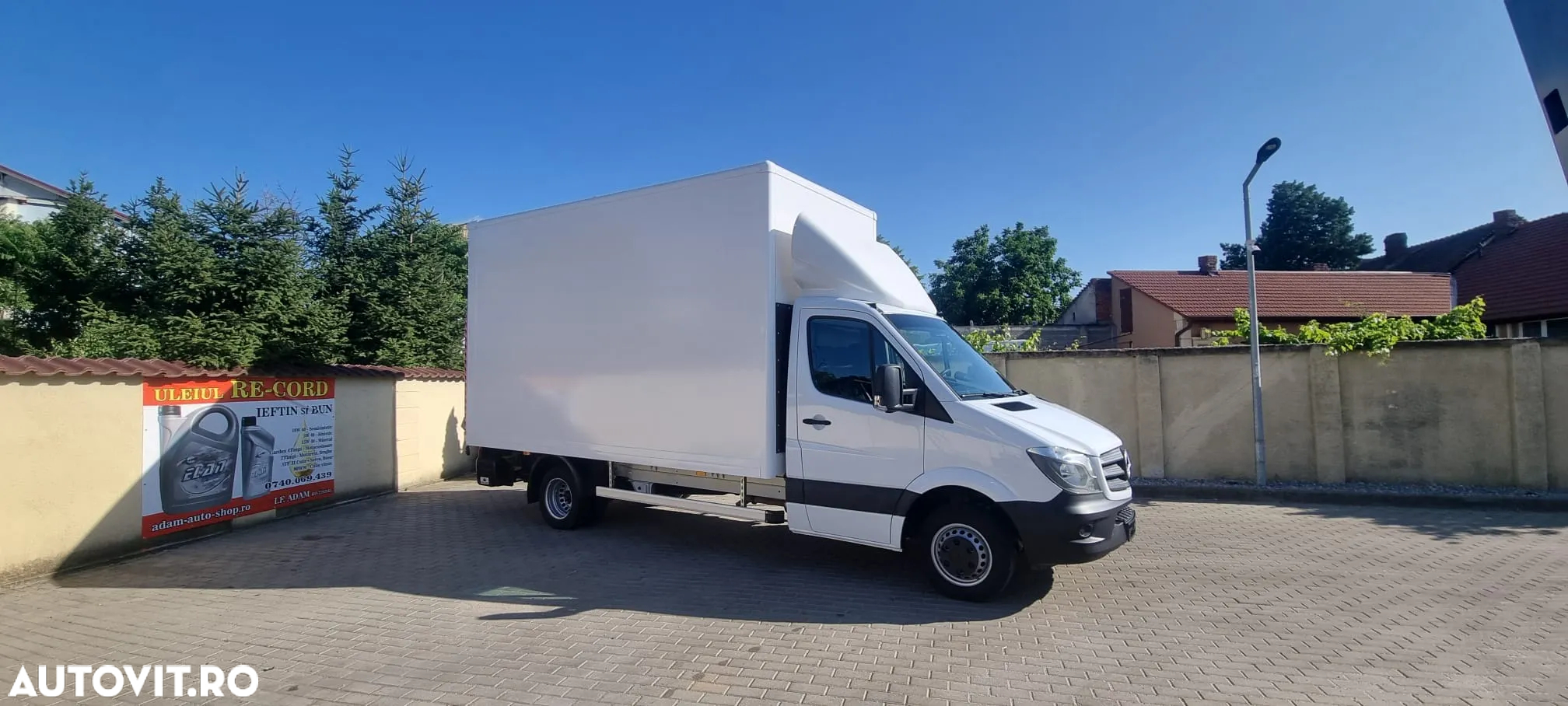 Mercedes-Benz Sprinter - 10