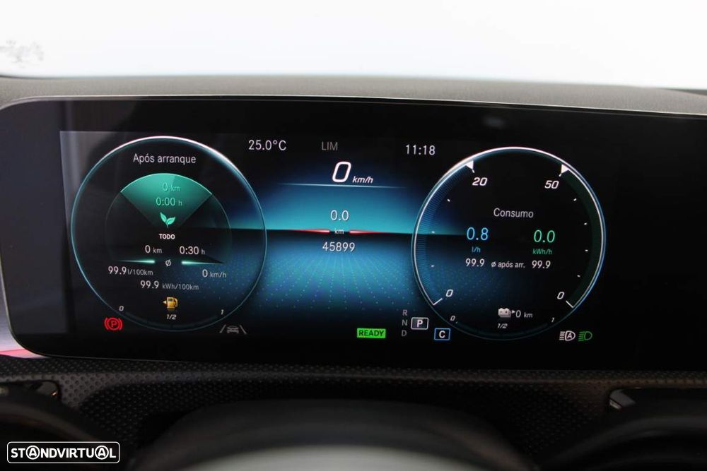 Mercedes-Benz A 250 e AMG Line - 9