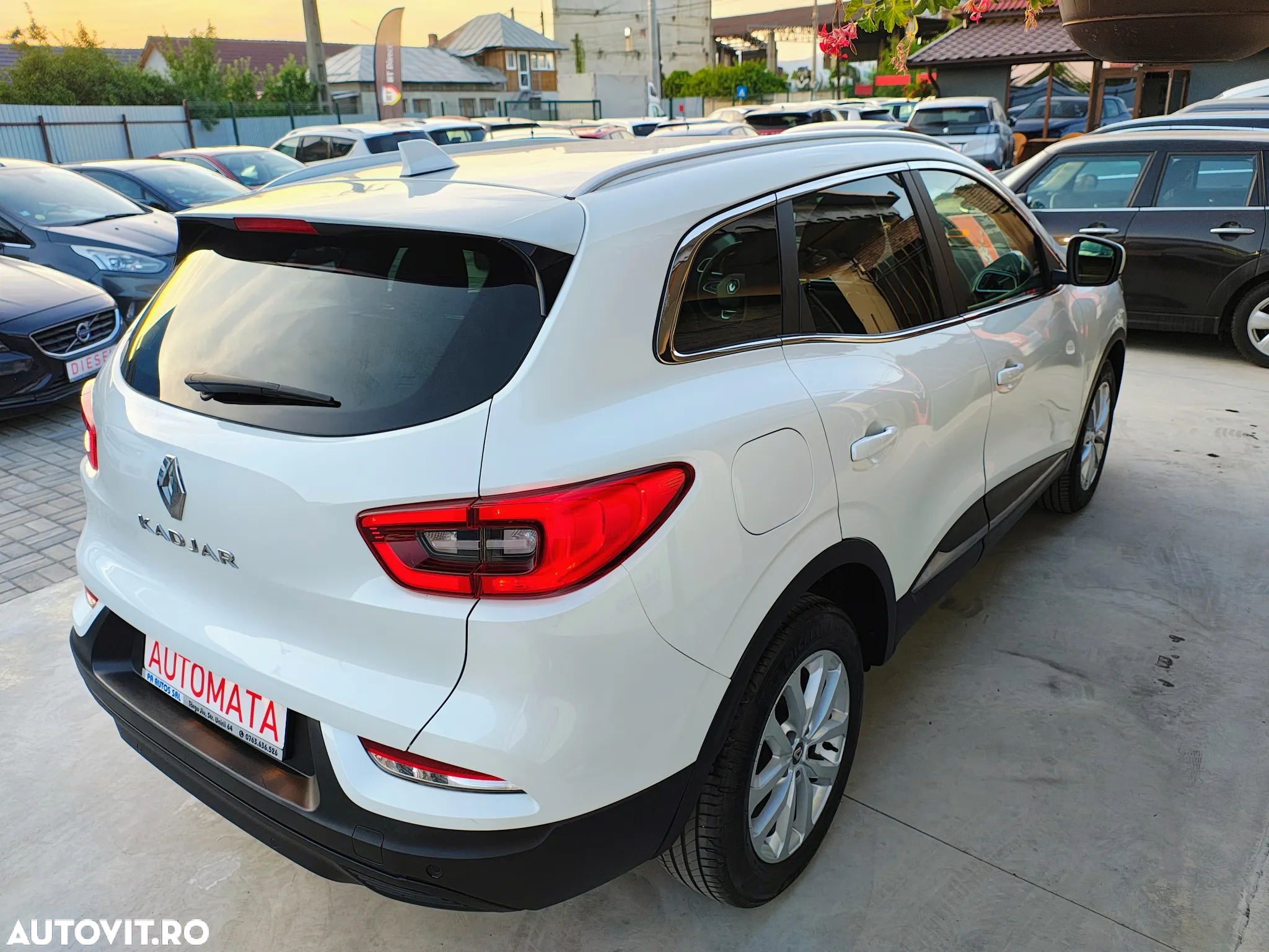 Renault Kadjar TCe 140 EDC GPF BUSINESS EDITION - 12