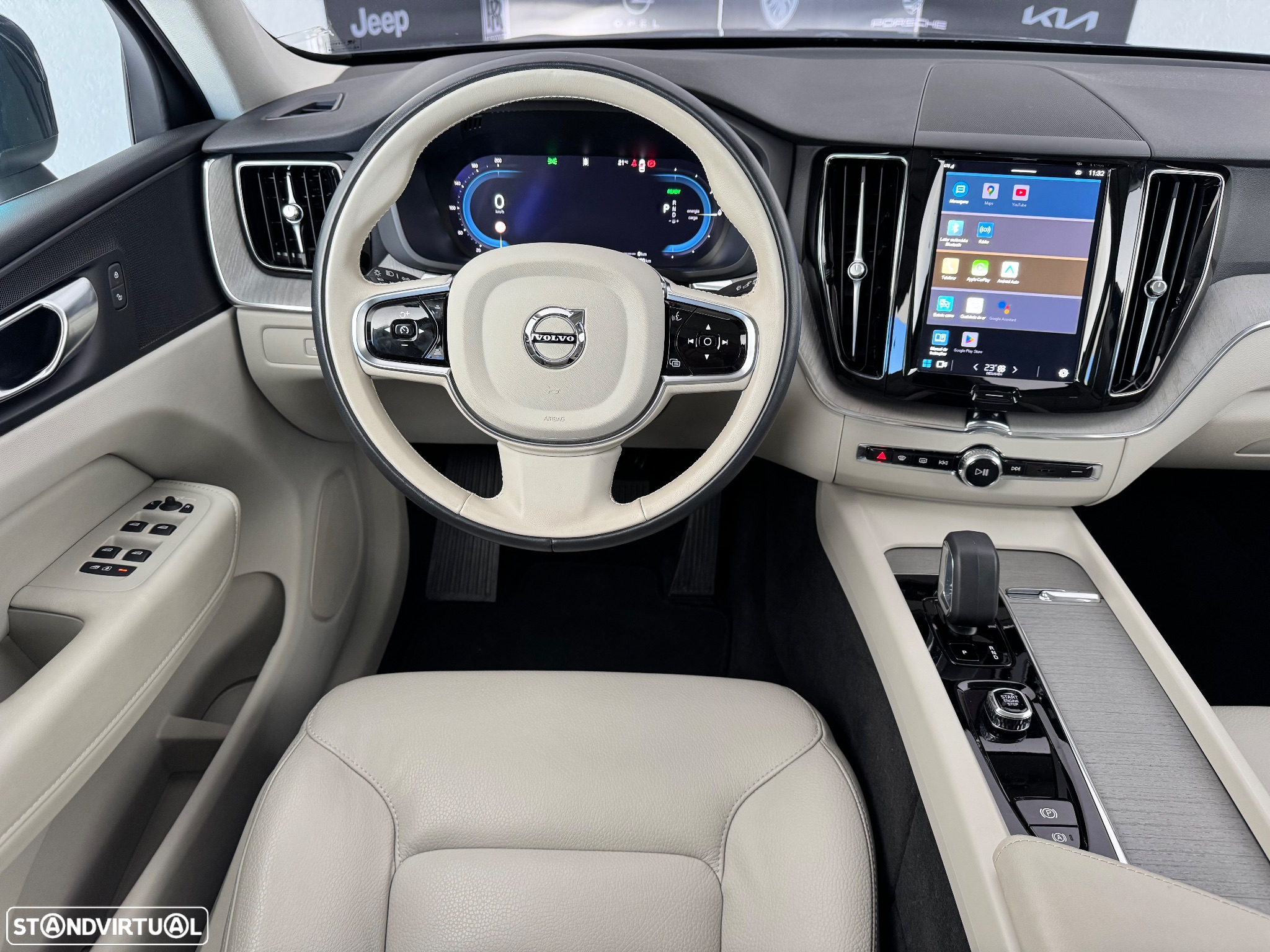 Volvo XC 60 2.0 T6 PHEV Core AWD - 10