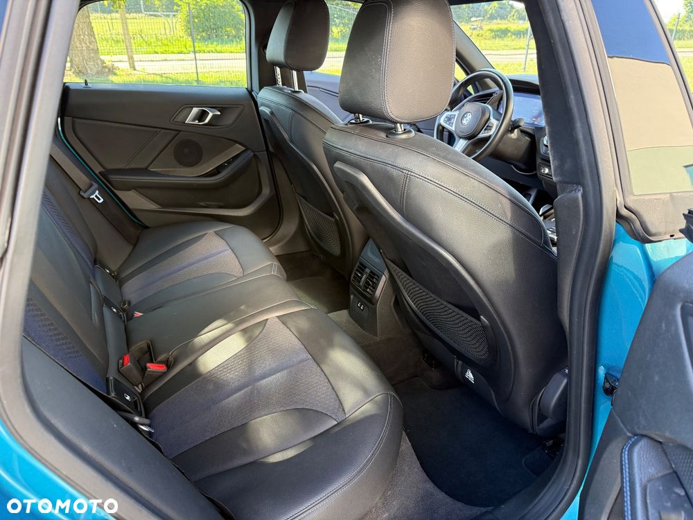 BMW Seria 2 220i M Sport - 26