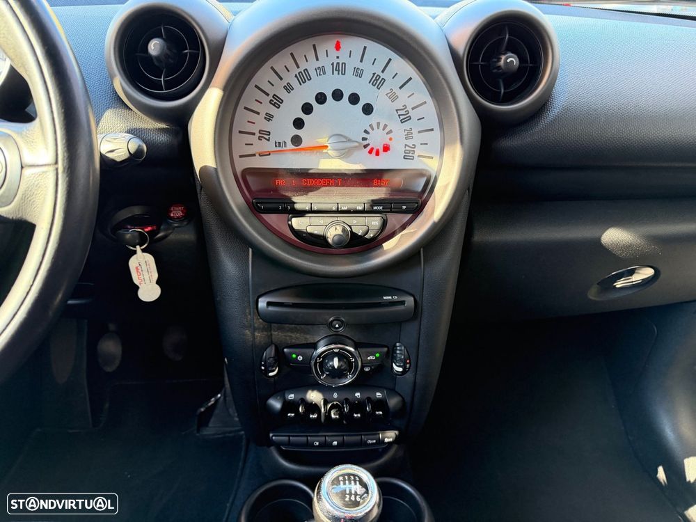 MINI Countryman Cooper D - 23