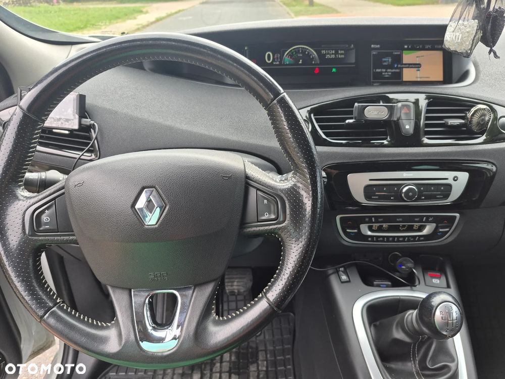 Renault Scenic 1.5 dCi Bose EDition - 12