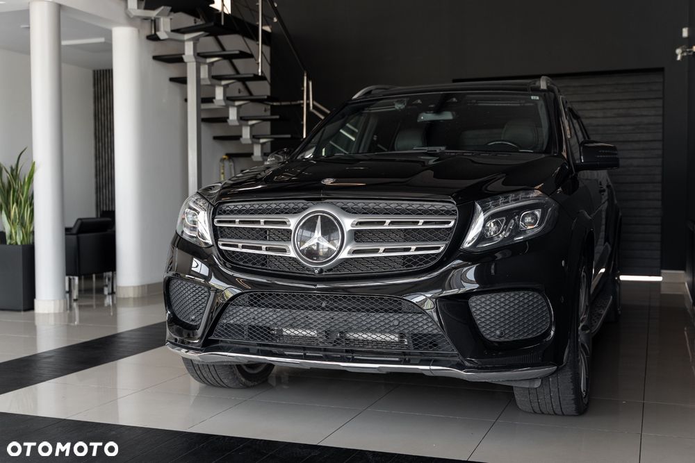 Mercedes-Benz GLS - 7