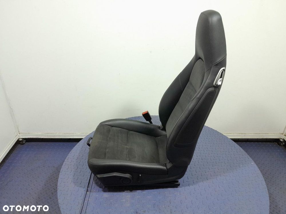 CAYMAN II LIFT 982 16- COUPE FOTEL LEWY KIEROWCY - 6