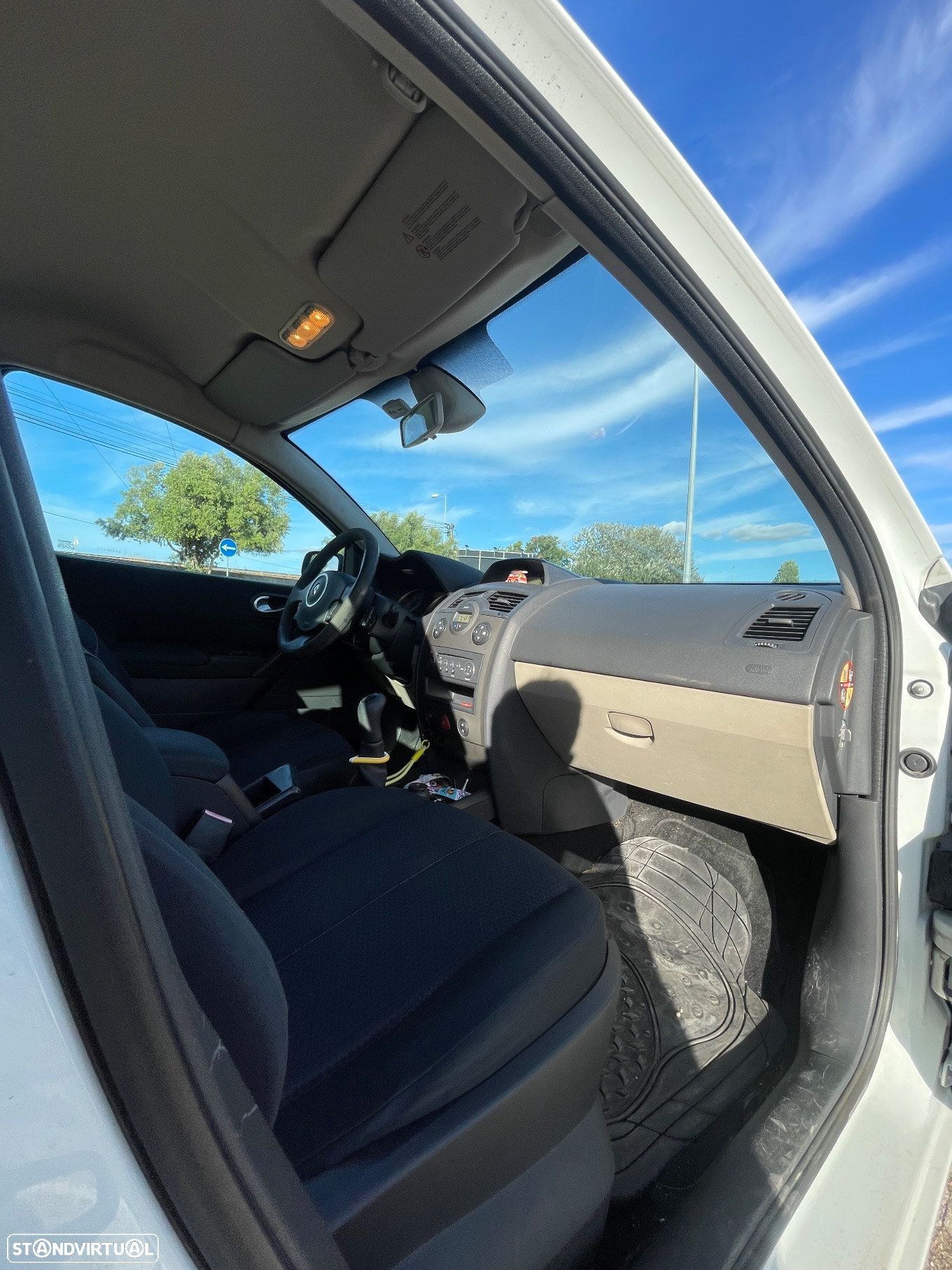 Renault Mégane Break 1.5 dCi Confort - 8
