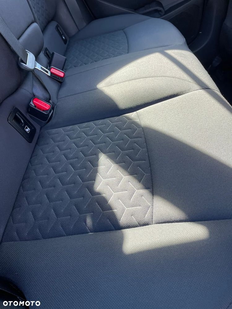 Toyota Corolla 1.2 Turbo Comfort - 17