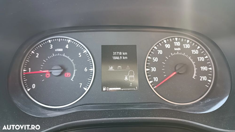 Dacia Logan TCe 90 MT6 Prestige - 10