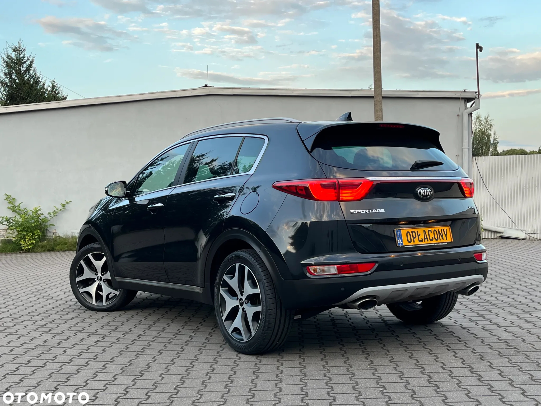 Kia Sportage 2,0 CRDI 2WD ISG Spirit - 4