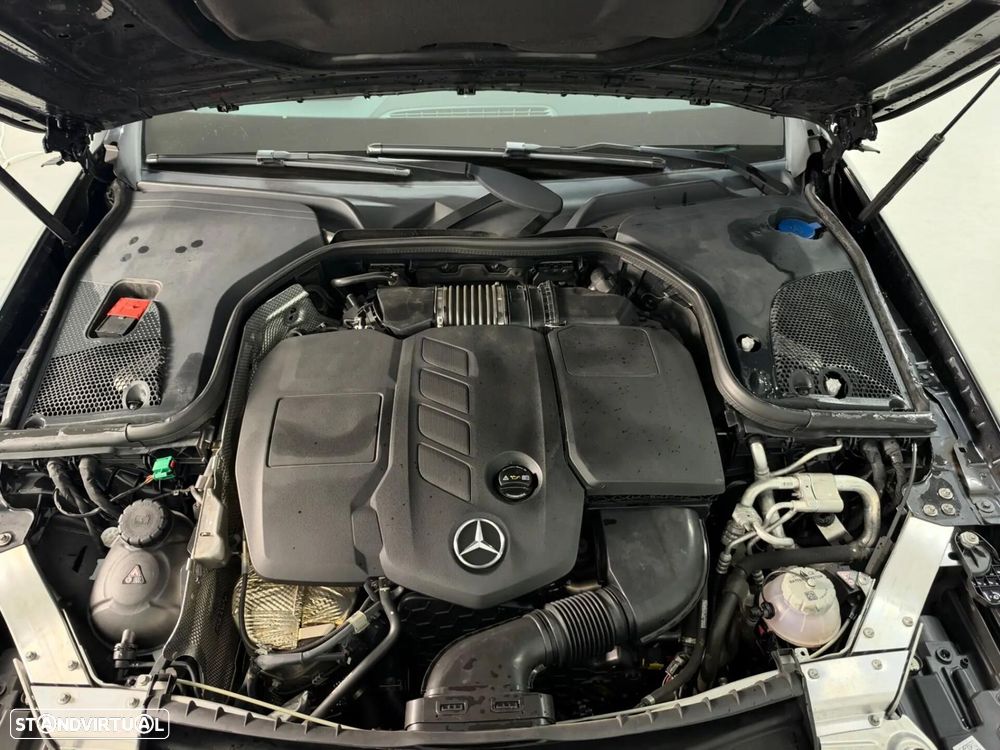 Mercedes-Benz E 300 de 4Matic 9G-TRONIC Avantgarde - 23